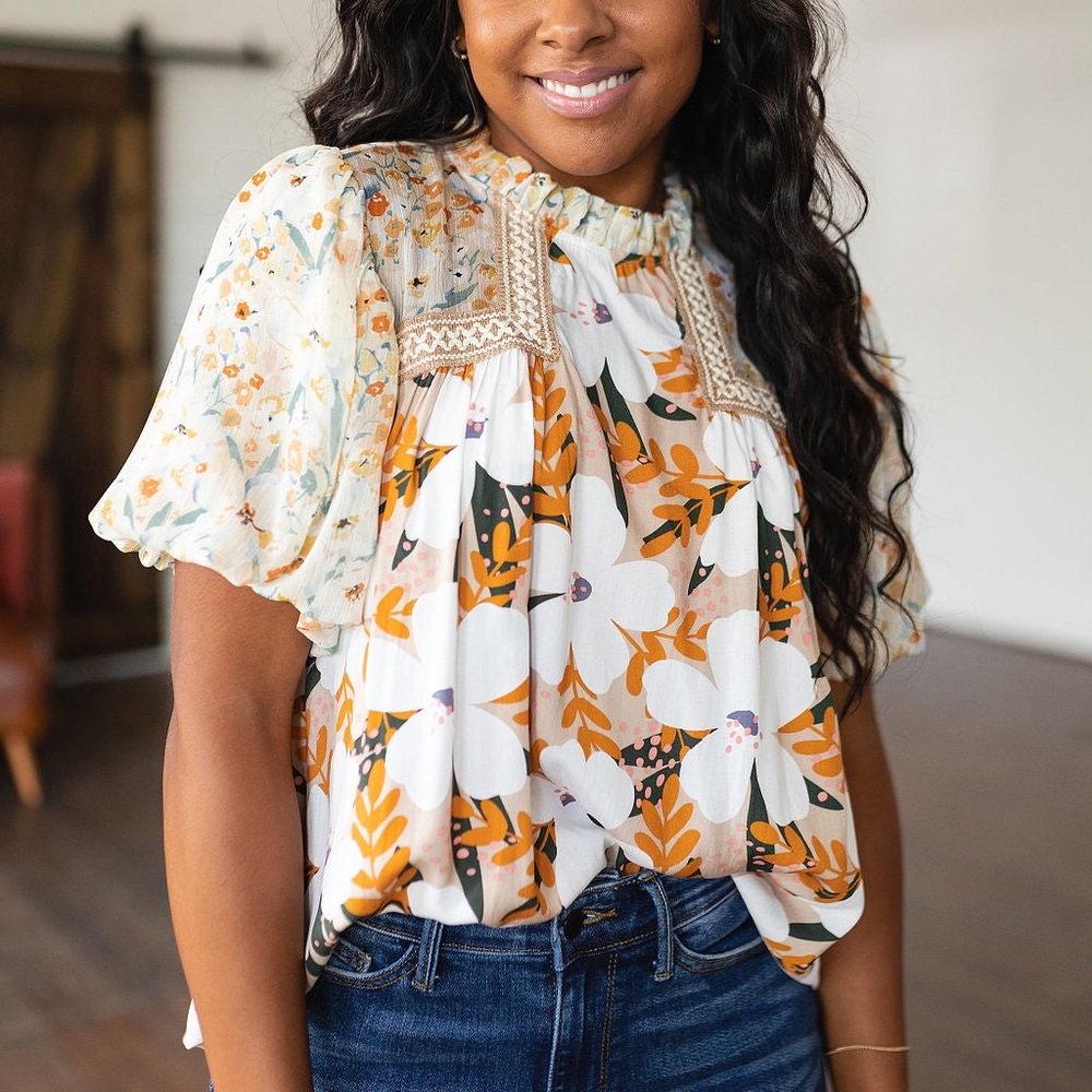 Floral Print Women's Daydreamer flowy oversized blouse size small